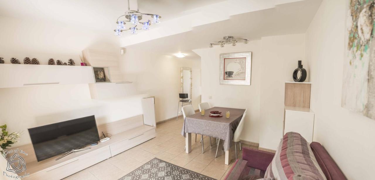 Townhouse Oasis Fanabe With 3 Bedrooms And Ac, Mir150 أذيخي المظهر الخارجي الصورة